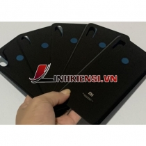 NẮP LƯNG XIAOMI MI 8 MÀU ĐEN